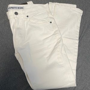 Express white jeans. Size 30 x 30.